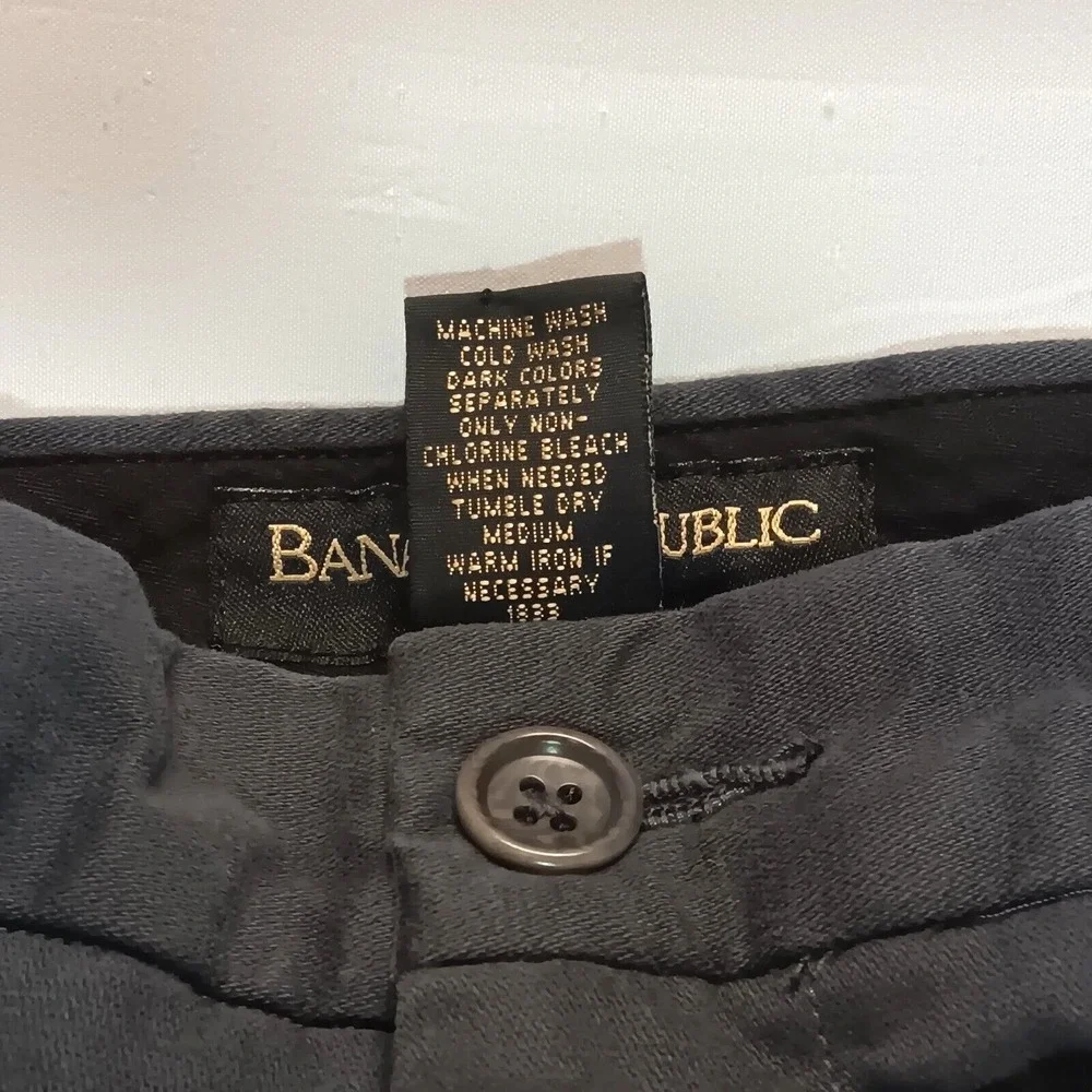 Banana Republic Emerson Chino Pant Men's 33x30 Grey Cuffed Business Casual GUC